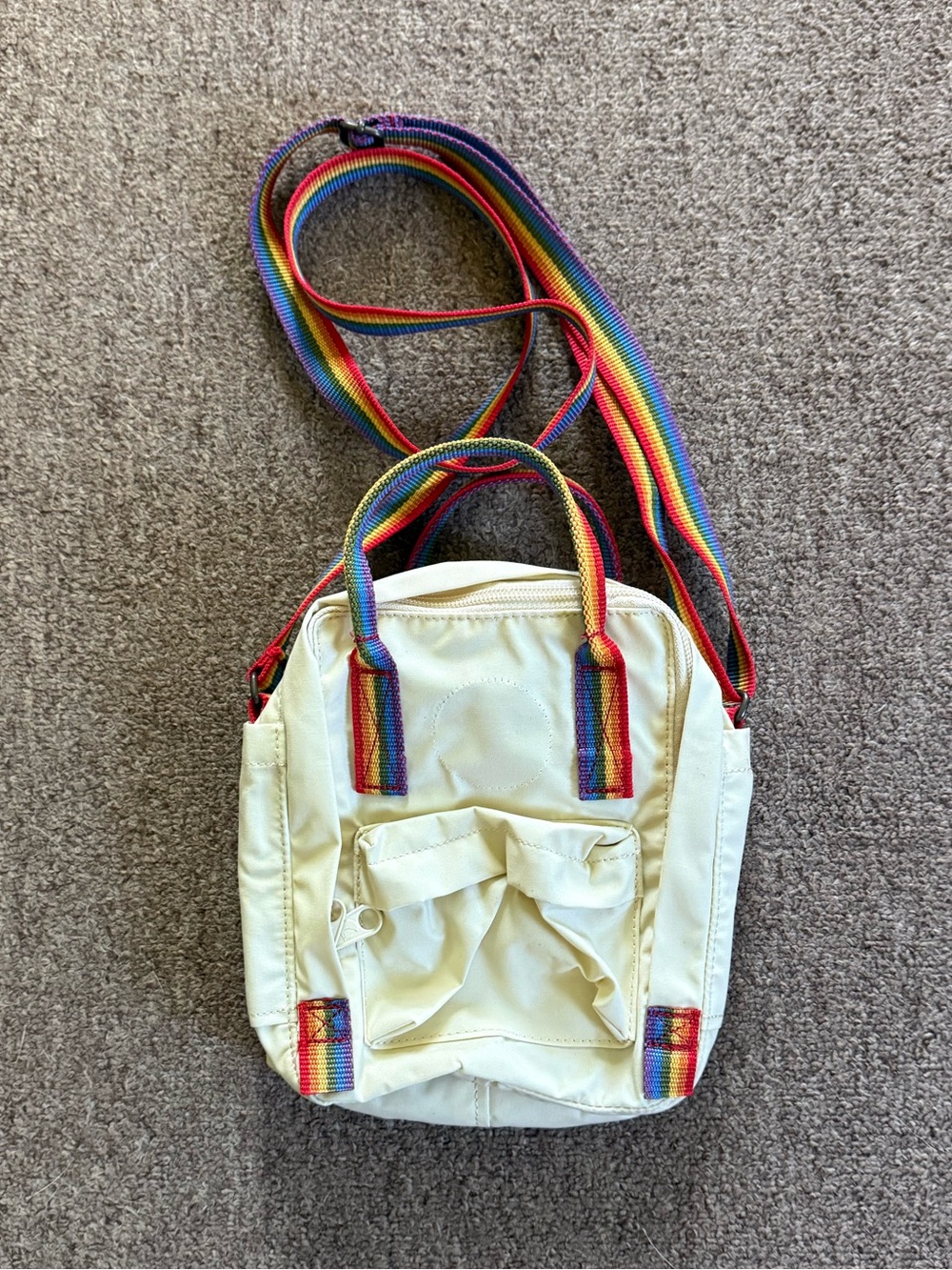 Fjallraven Kanken Rainbow Sling -limited edition-